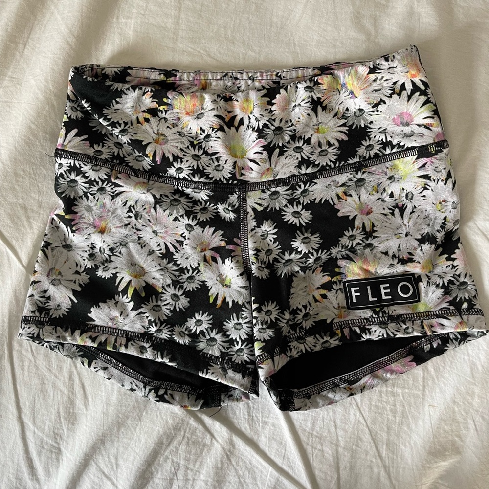 Fleo 3.25 Daisy Power Short